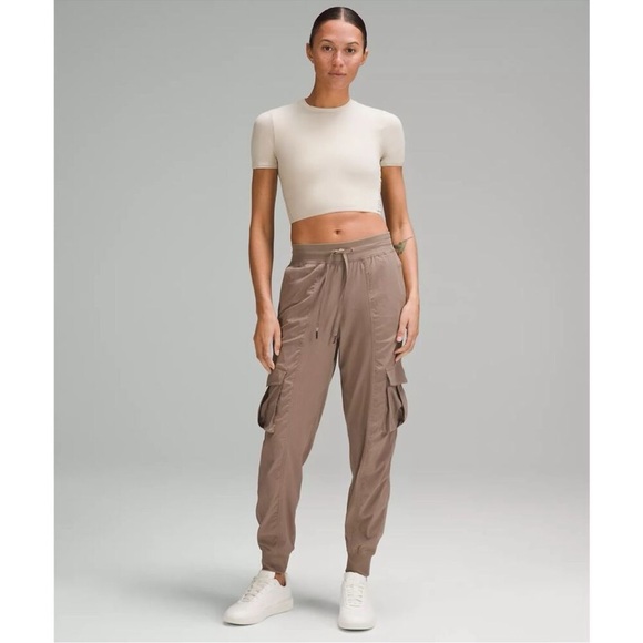 Lululemon Dance Studio Mid Rise Jogger Cargo Pant SZ Small 6 NWT - Picture 1 of 15